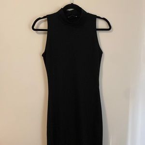 Black long turtleneck bodycon dress